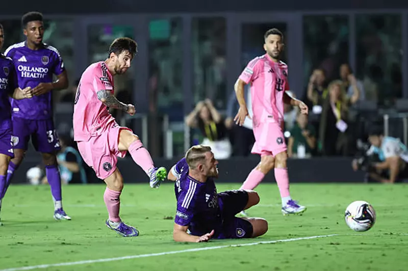 ليونيل ميسي لاعب إنتر ميامي ضد أورلاندو